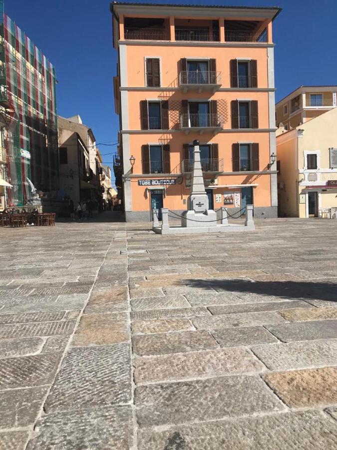 Maison Sur L'Ancien Port, La Maddalena 라마달레나 외부 사진